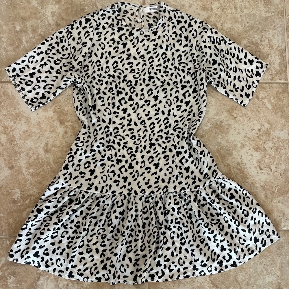Missguided Leopard Print Mini Dress Size 4 – Short Sleeve Tiered Hem